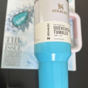 Stanley 40 oz tumbler